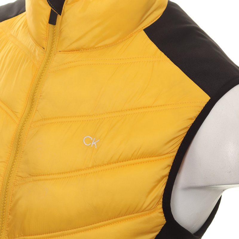 Calvin Klein Golf Frontera Hybrid Gilet C9833 Mustard 3