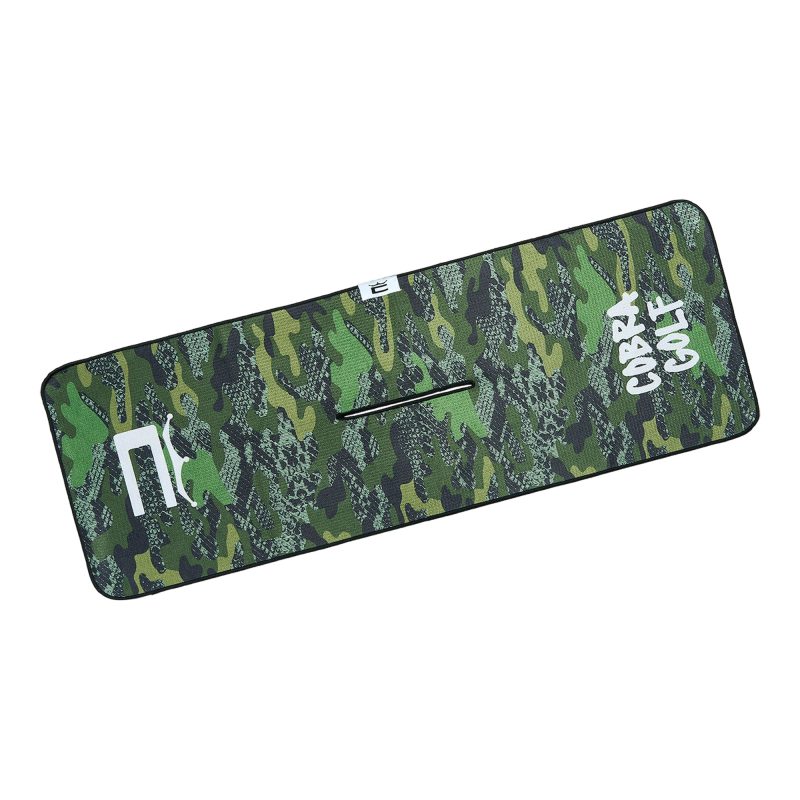 Cobra Golf Snake Camo Towel 909697 01 1